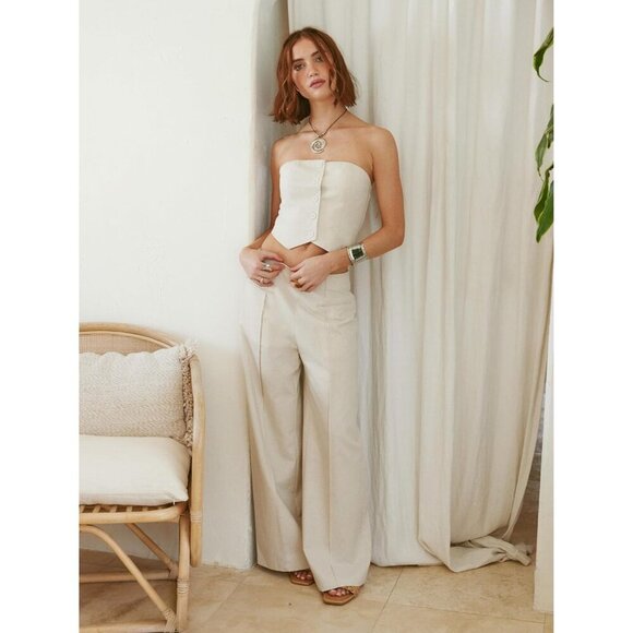 Women's French Riviera Vacation Linen-blend Button Tube Crop Top - Picture 3 of 6